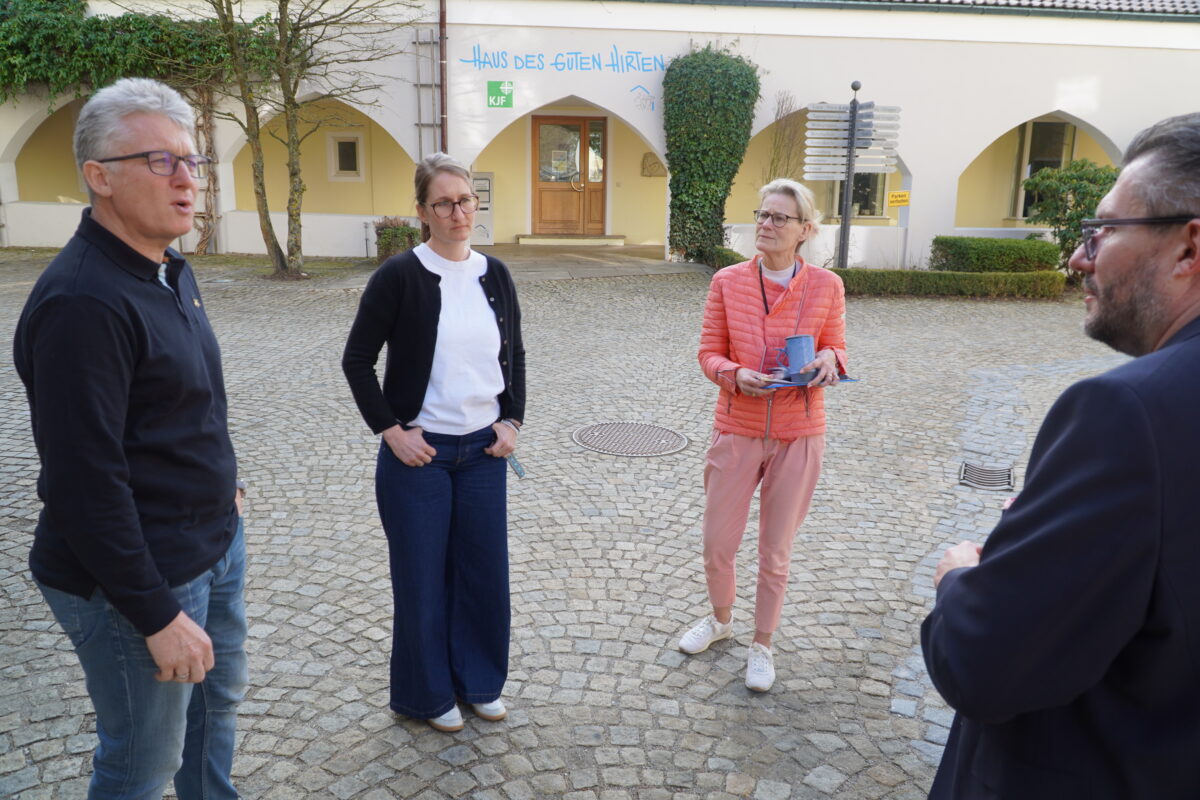 Tag des Handwerks vernetzt Auszubildende und Betriebe in Schwandorf