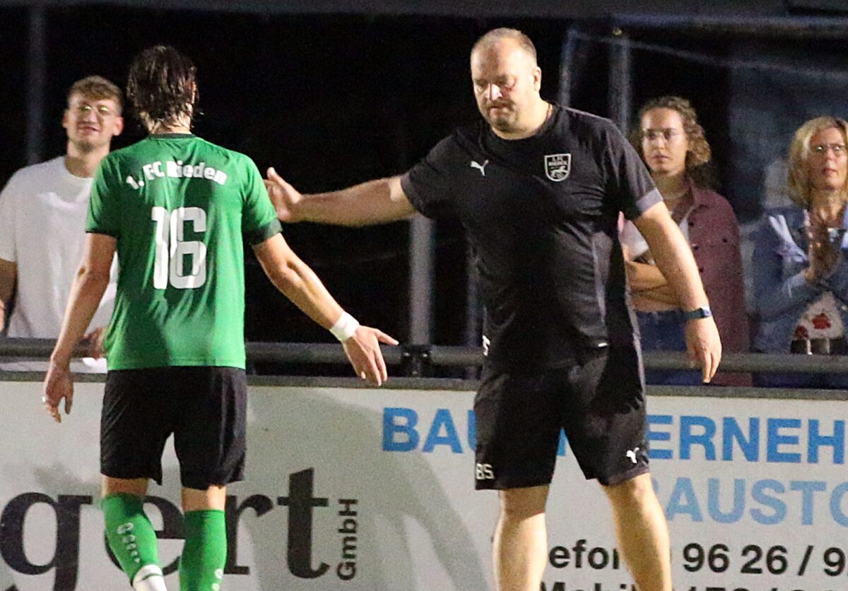 Trainer Scheibel verlässt 1. FC Rieden vor Restrückrunde