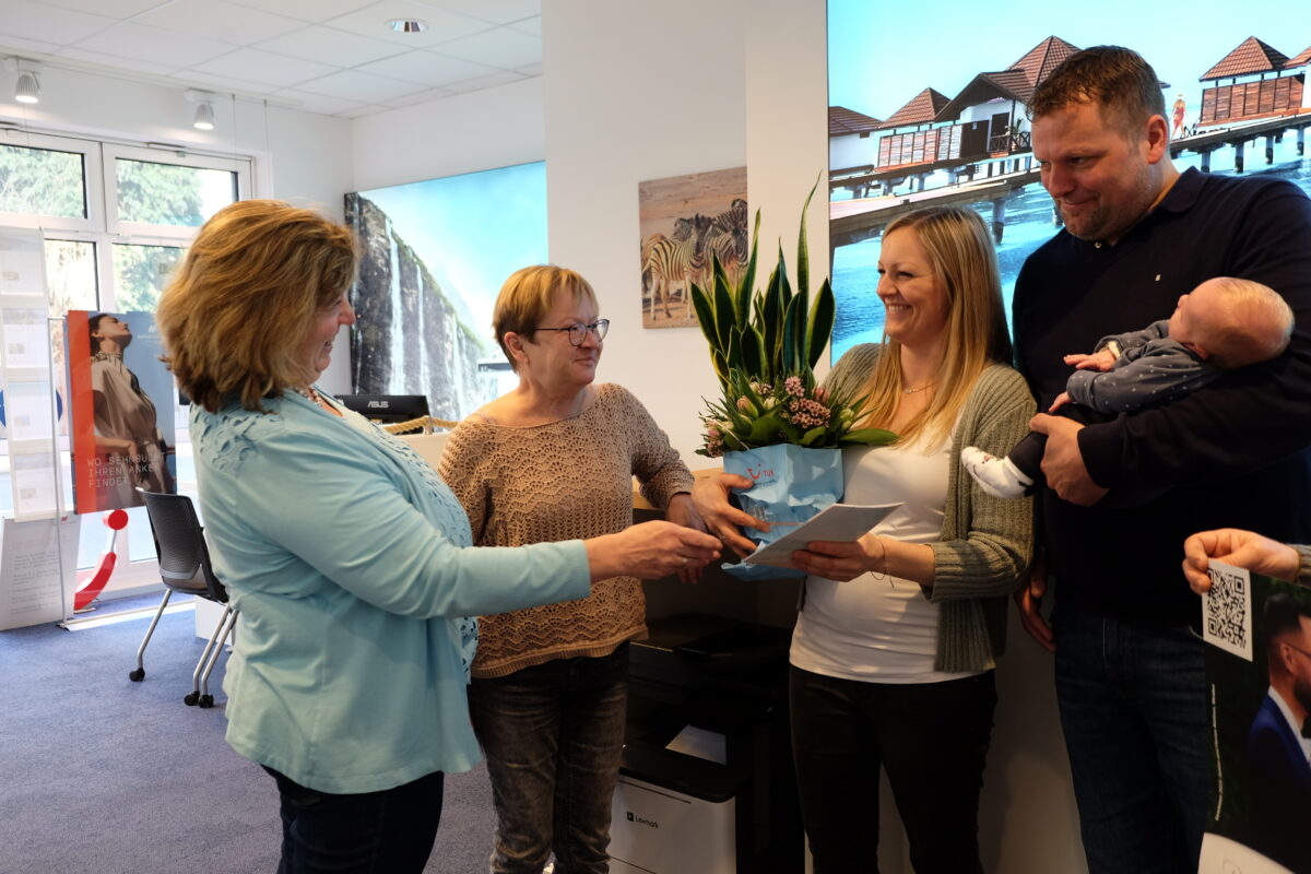 Trostpreis bei Hochzeitswochen in Weiden für Familie aus Vohenstrauß