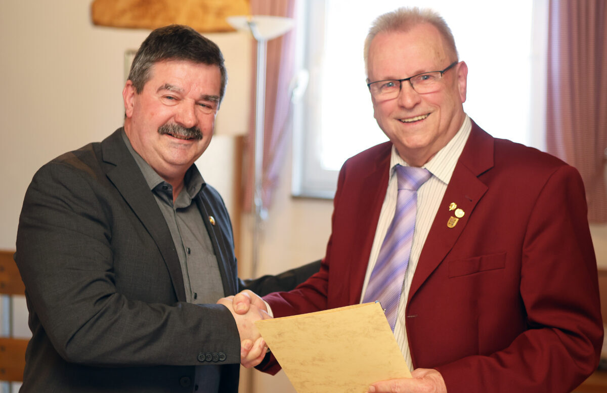 Wechsel an der Spitze der Siedler in Floß