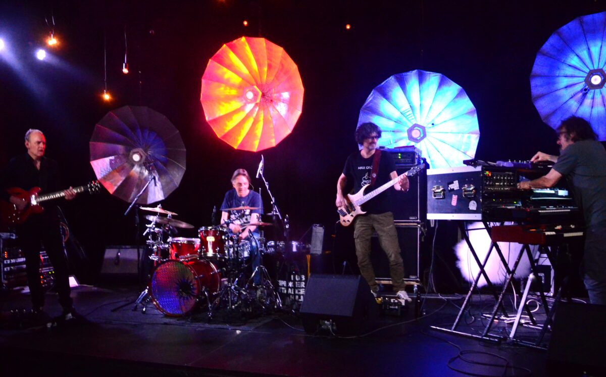 Wenig Licht, viel Bass: Dub Spencer &amp;amp; Trance Hill ziehen in der „Sünde“