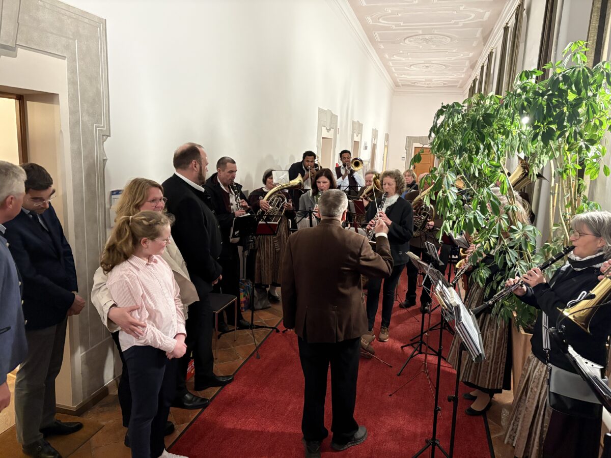 Live aus dem Landratsamt: Landrat Andreas Meier (CSU) feiert, drei Stichwahlen, Abwahl in Pressath