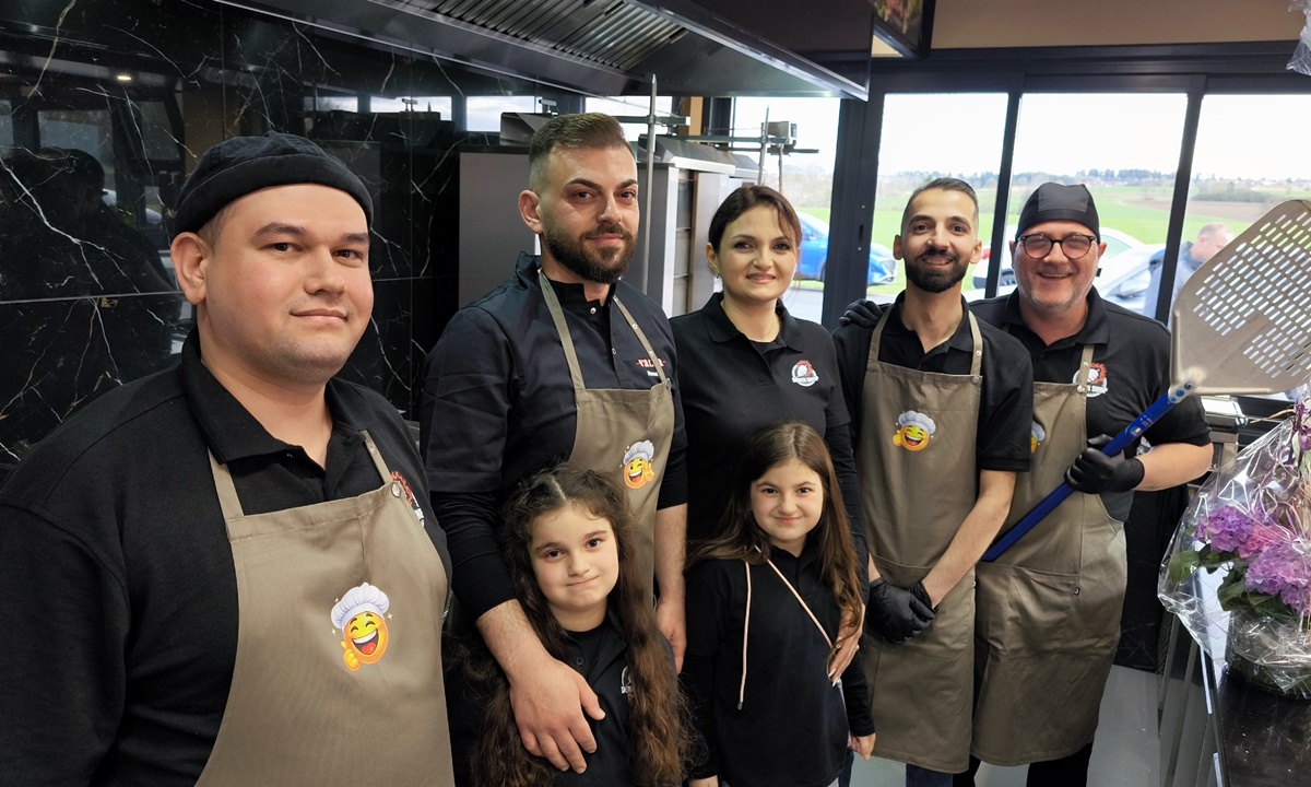 Schnellimbiss an der B470 bei Eschenbach feierlich eingeweiht