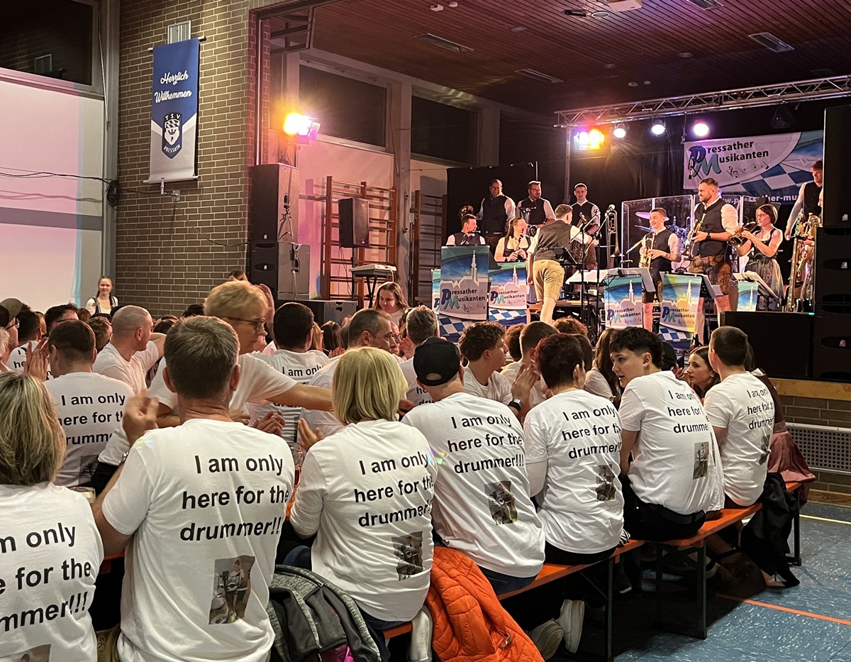 Starkbierfest des TSV Pressath sorgt für volle Stadthalle
