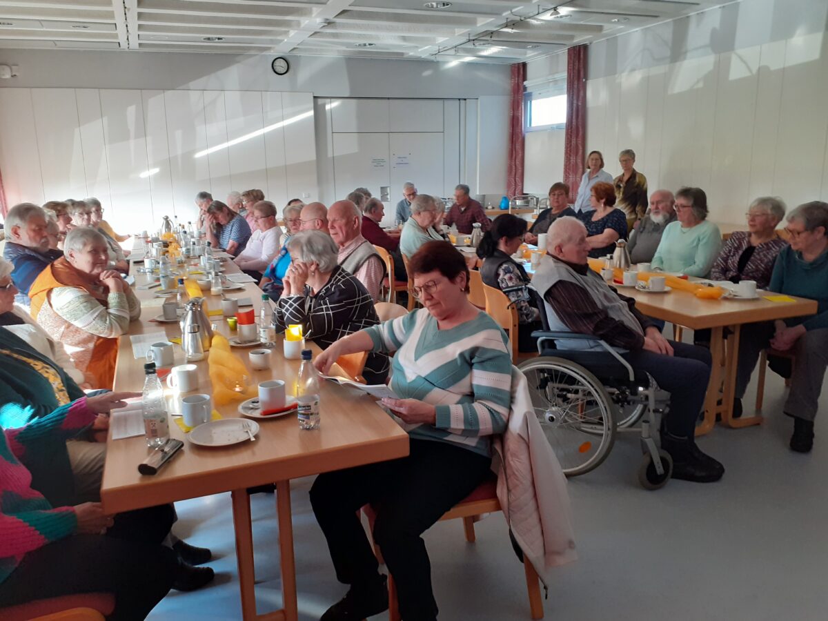 Der Geist von Taizé bereicherte das "Café miteinander"