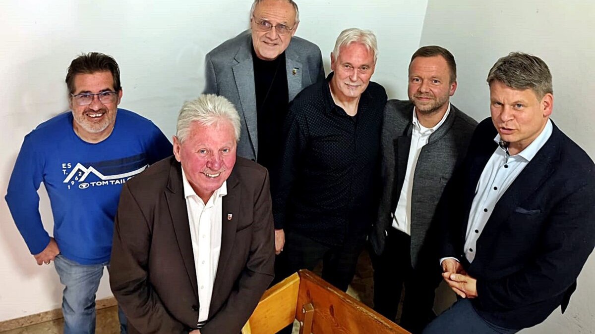 FC Weiden-Ost bleibt in Weiden stabil und plant Kunstrasenplatz