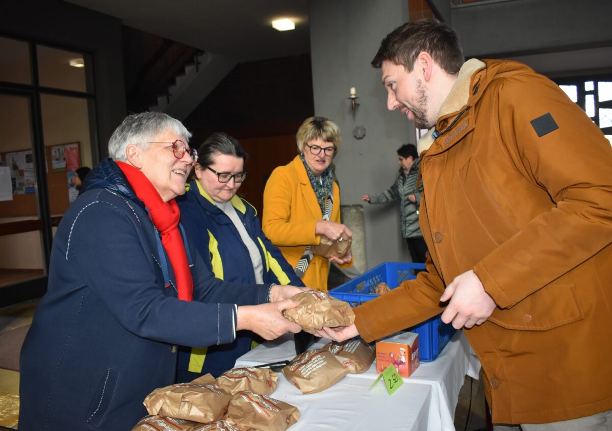 121 Brote für den guten Zweck