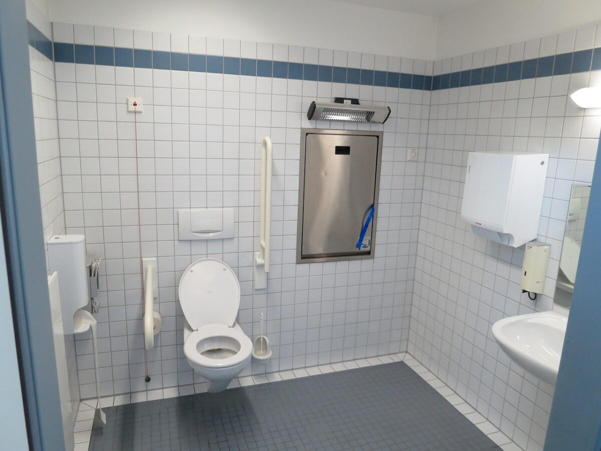 Fehlende Toiletten werden zum Alltagsproblem in Schwandorf und Schwarzenfeld