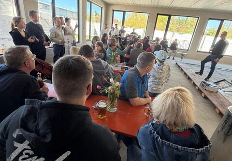 Zahnzentrum Weiden feiert Hebfest für Zukunftslabor