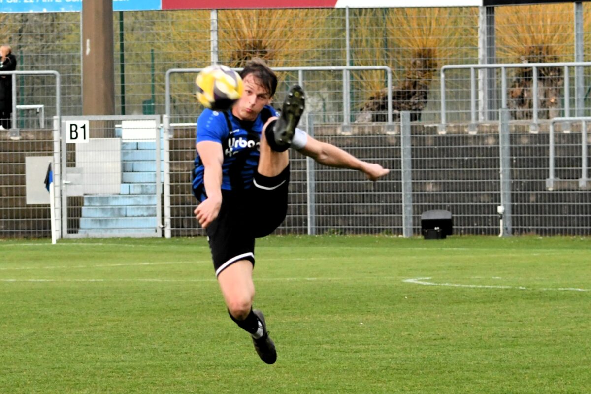 Bayernliga Nord: Formstärke, Favoritensturz? Weiden fordert Tabellenführer heraus