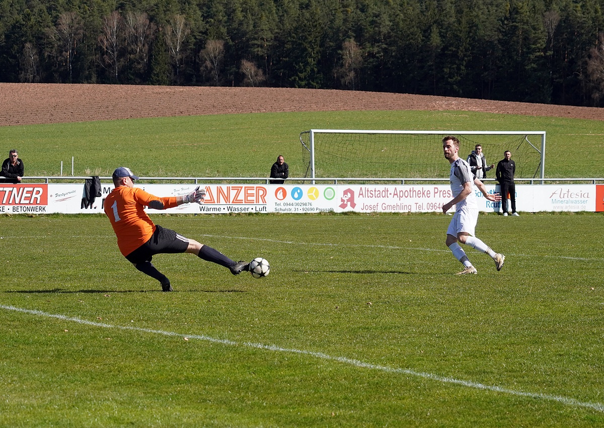 Kreisklasse West: Der heiße Abstiegskampf geht in die entscheidende Phase
