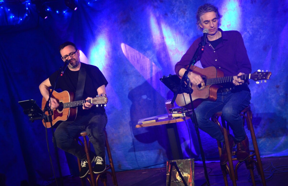 Austropop-Abend mit Herz und Humor im Kulturbahnhof