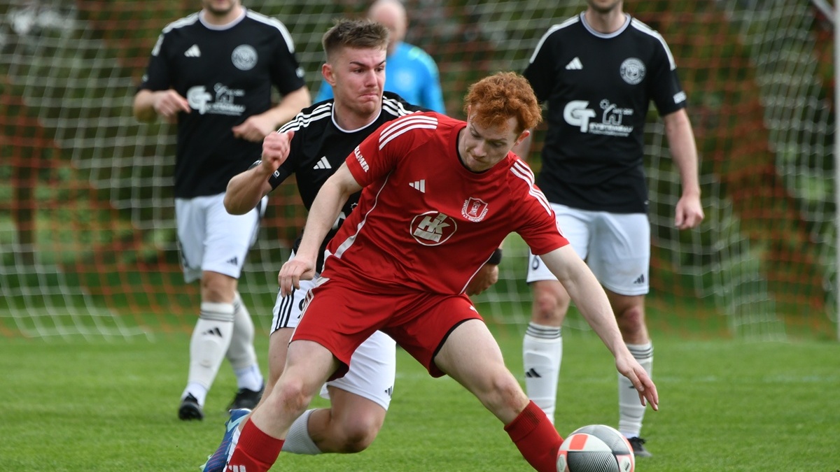 Kreisliga Nord: Auerbach und Trabitz gewinnen, Grafenwöhr lässt Federn