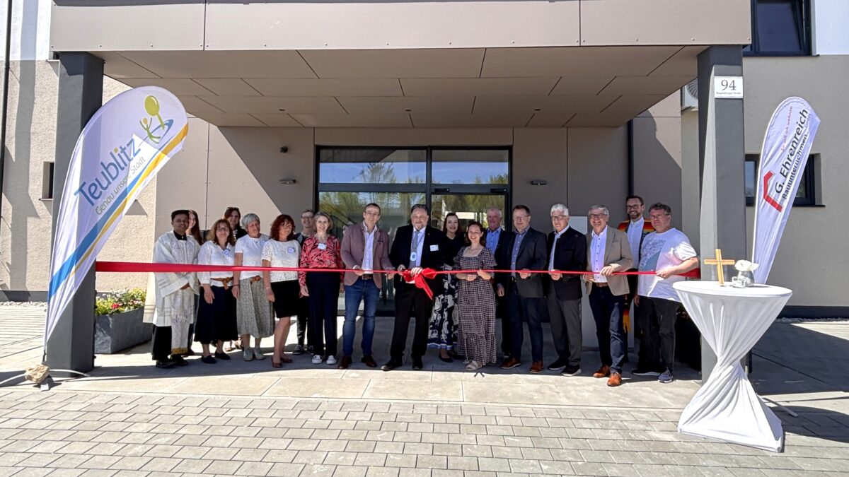 Neue Stadtbücherei in Teublitz eröffnet