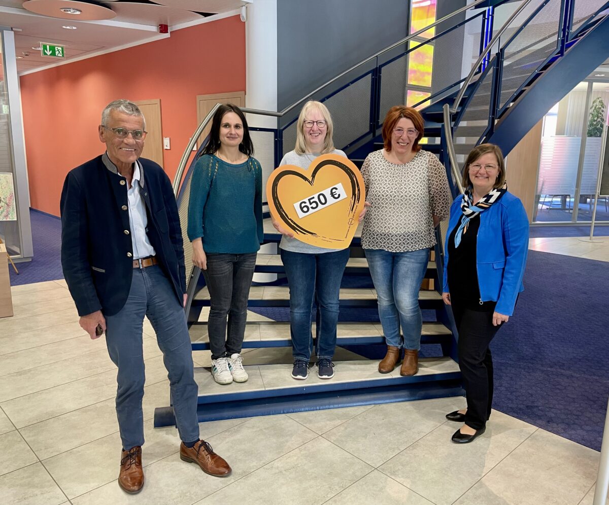 Adventskonzert bringt 600 Euro für Kindergärten in Vohenstrauß