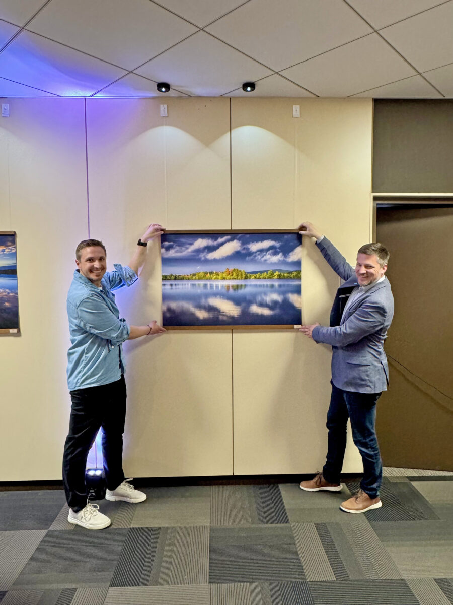 Ausstellung „Licht Landschaft Luft“ im Rathaus Schwarzenfeld eröffnet