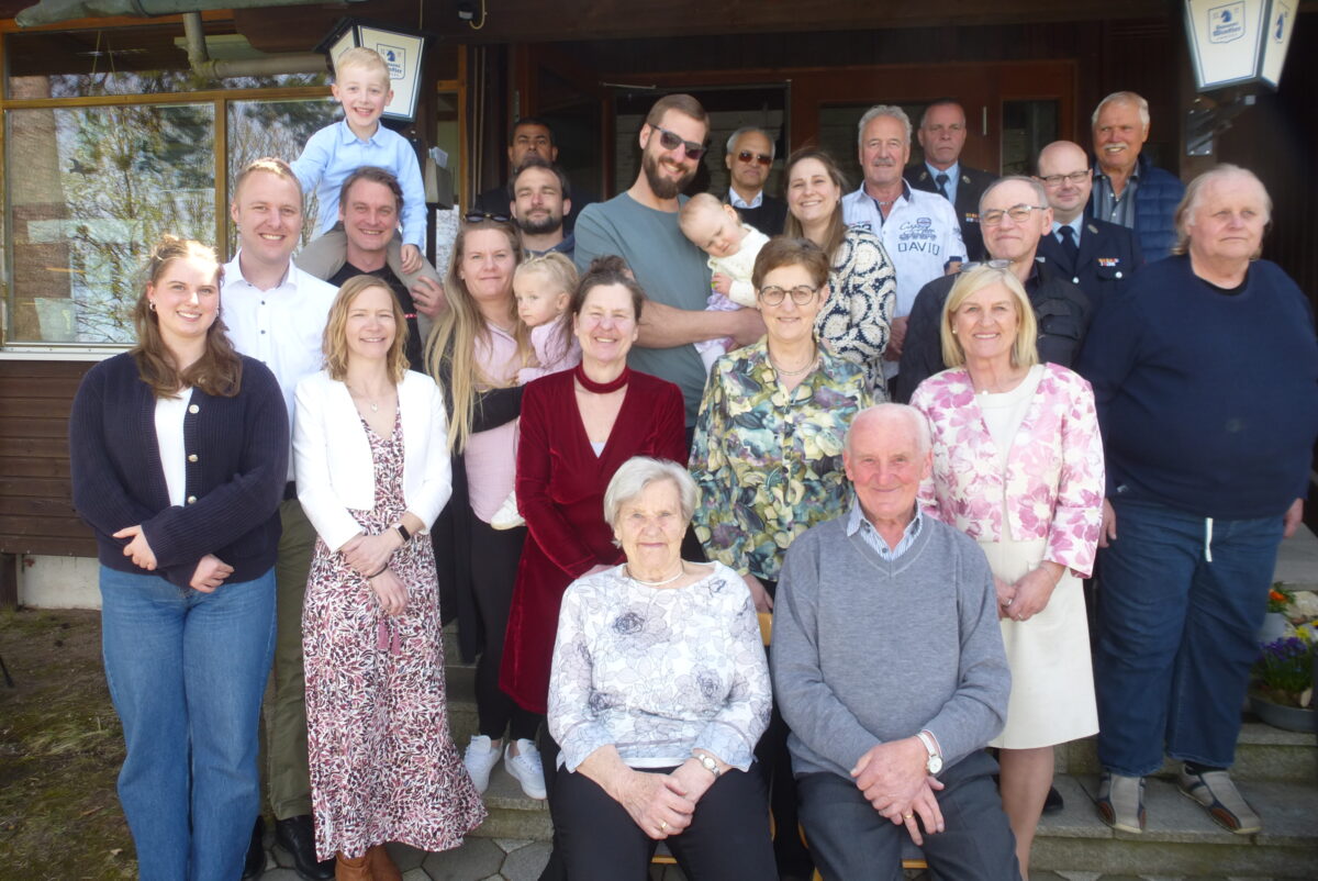 Benno Fischer feiert 90. Geburtstag in Dürnast