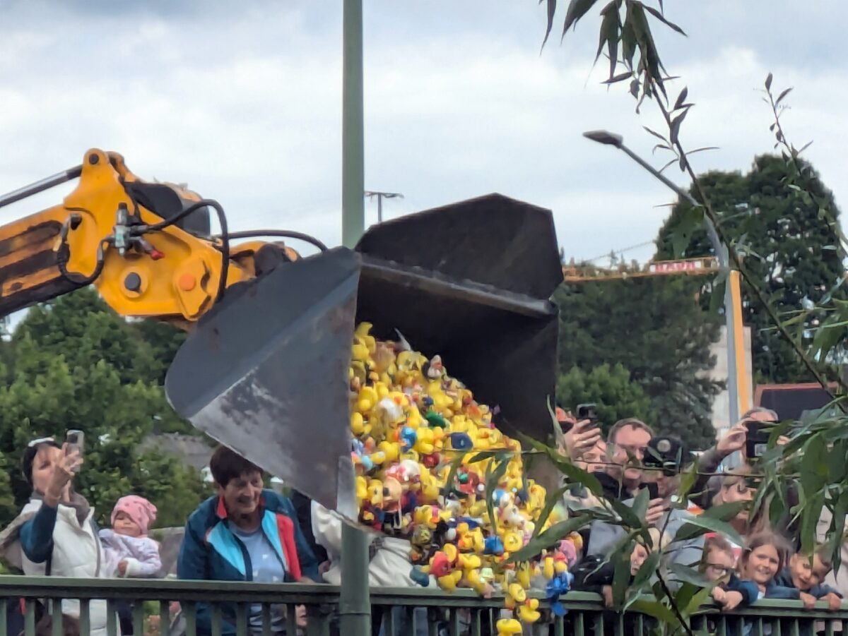 Entenrennen in Rieden lockt mit Preisen von rund 3.000 €