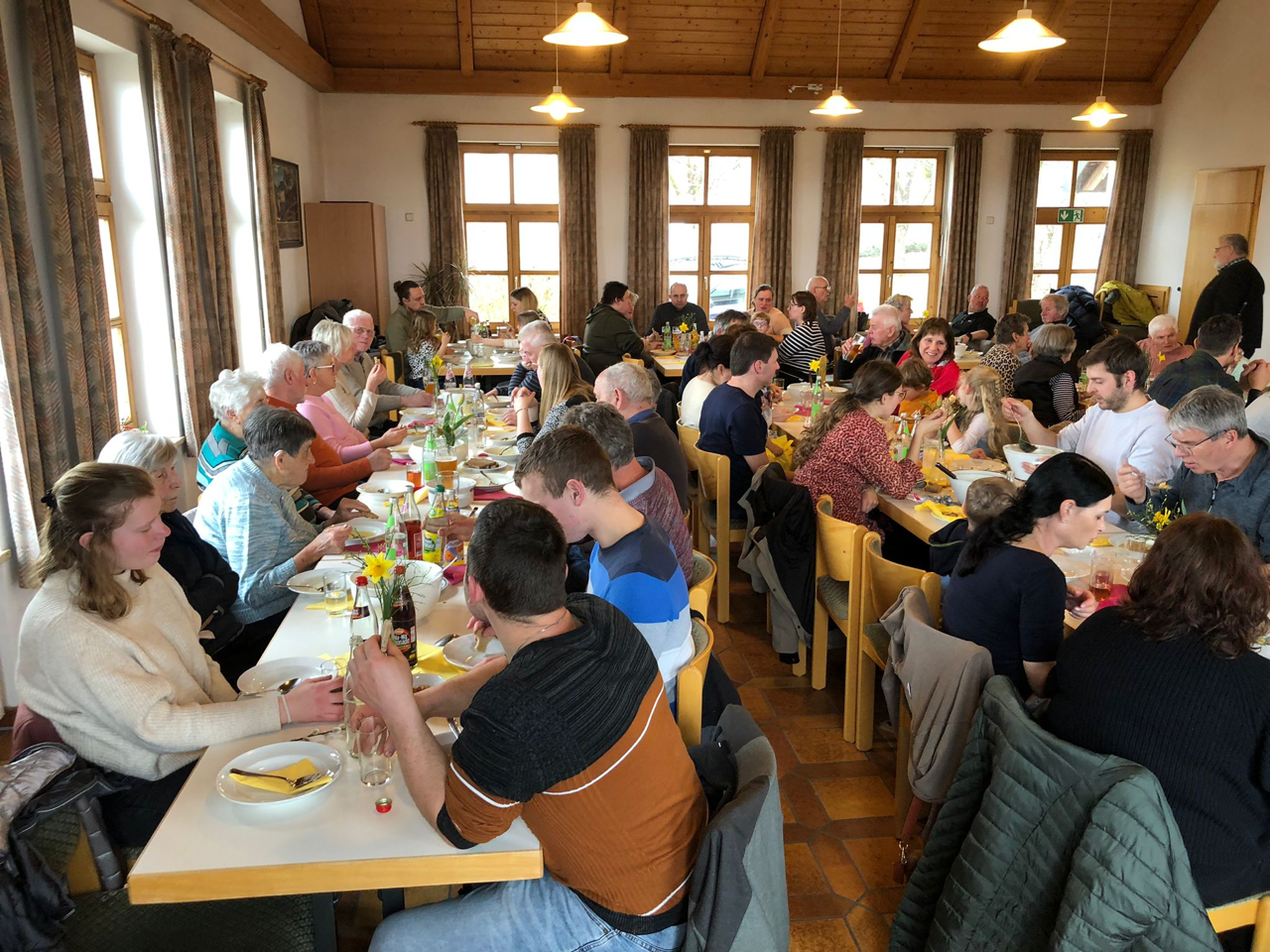 Fastenessen in Leuchtenberg unterstützt Kinder in Indien