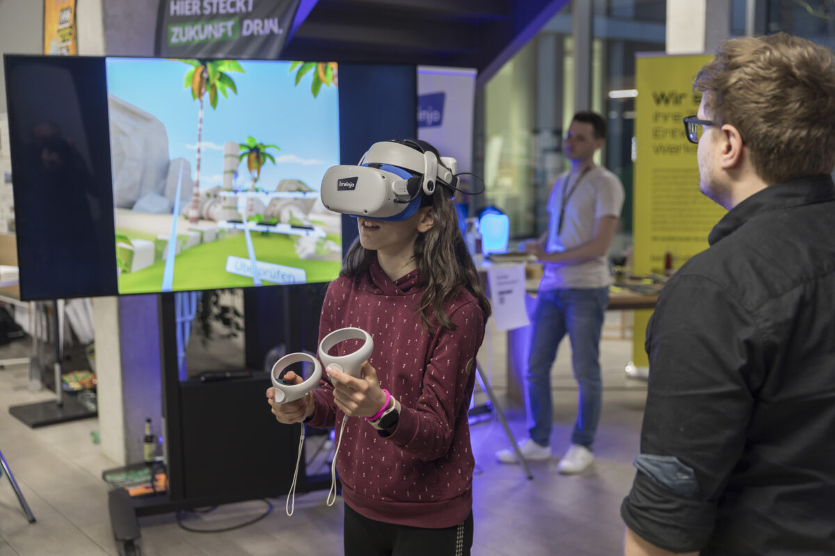 Forschung erleben bei NACHT.SCHAFFT.WISSEN. in Regensburg