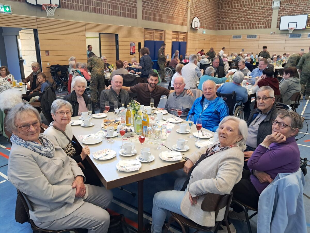 Gemeinschaft und Humor prägen Seniorennachmittag in Windischeschenbach