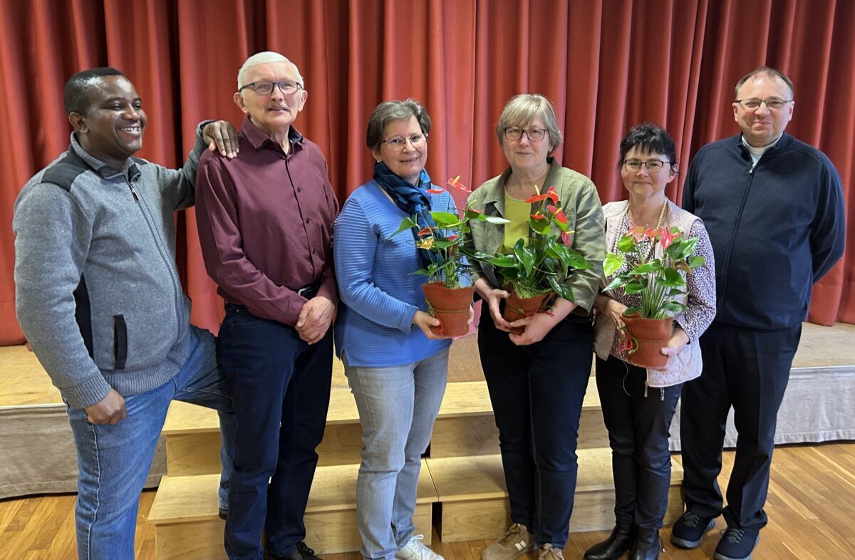 Herz-Jesu-Pfarrei ehrt langjährige Ehrenamtliche in Immenreuth