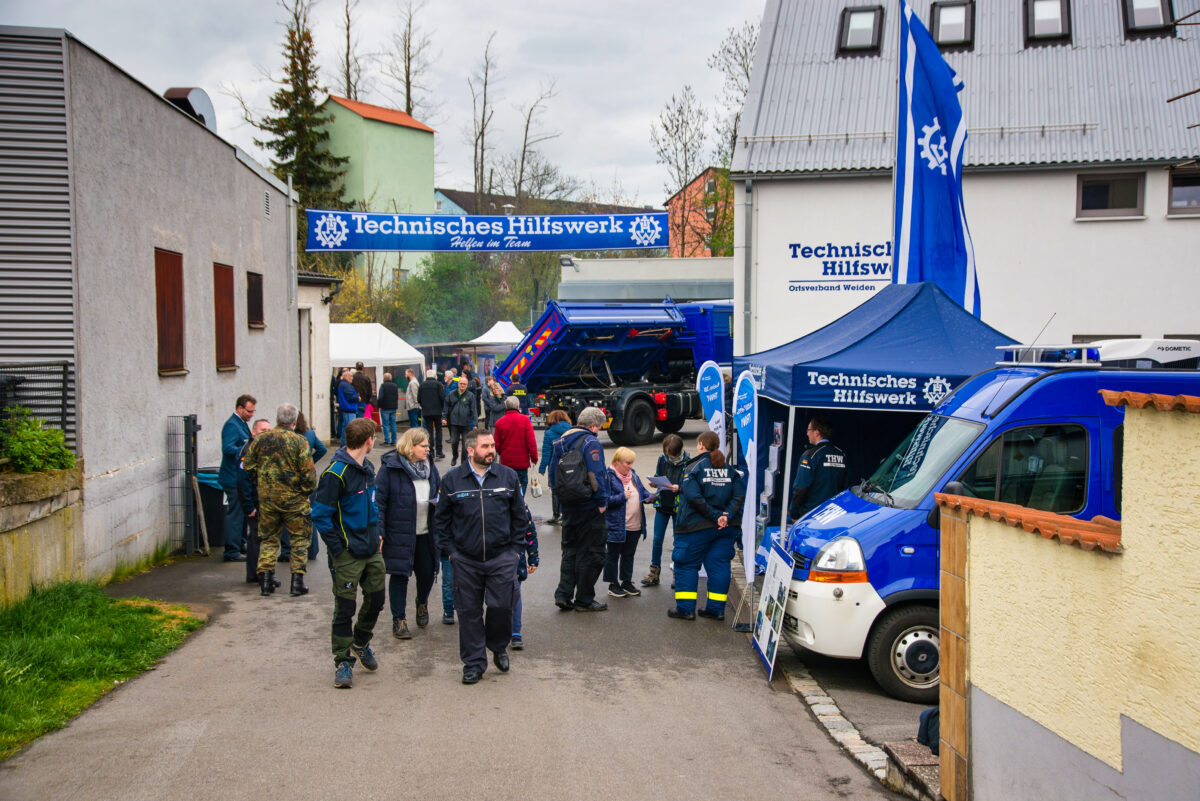 THW Weiden lädt zum Tag der offenen Tür ein