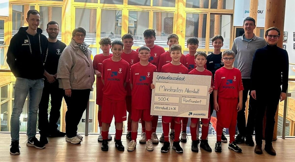 Neue Trikots für Ministranten