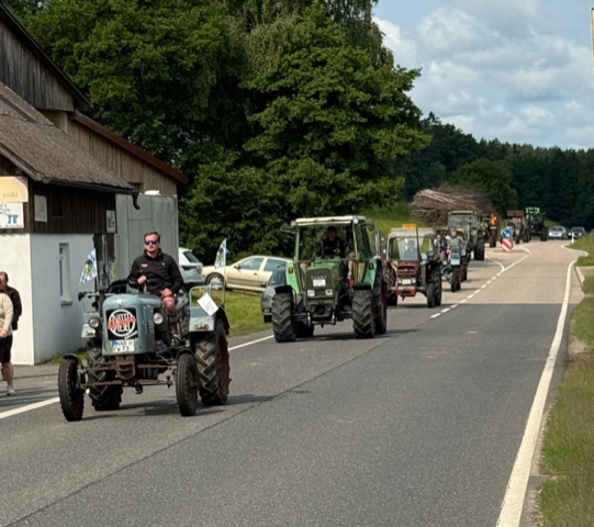 Oldtimertreffen lockt am Pfingstmontag nach Lerau