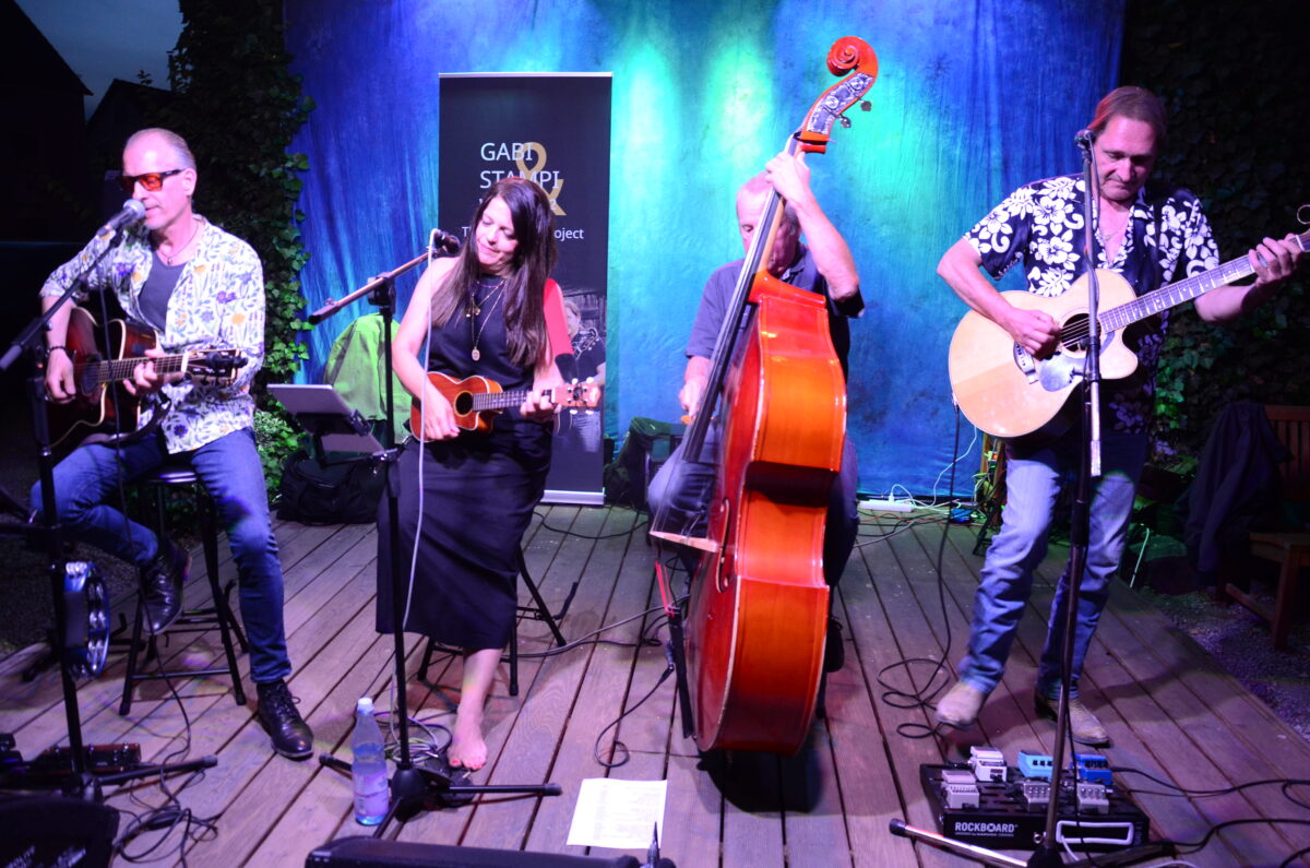 Sommerabend voller Musik und guter Laune im "Kulturbahnhof Parapluie"