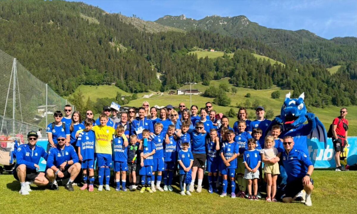 Chairmancup: Schirmitzer Nachwuchs begeistert Europa mit Teamgeist und Fanpower