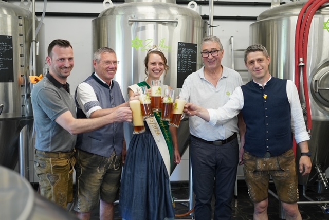 Historischer Tag für das Zeiglhaus Parkstein: Nach 123 Jahren wird wieder Bier gebraut