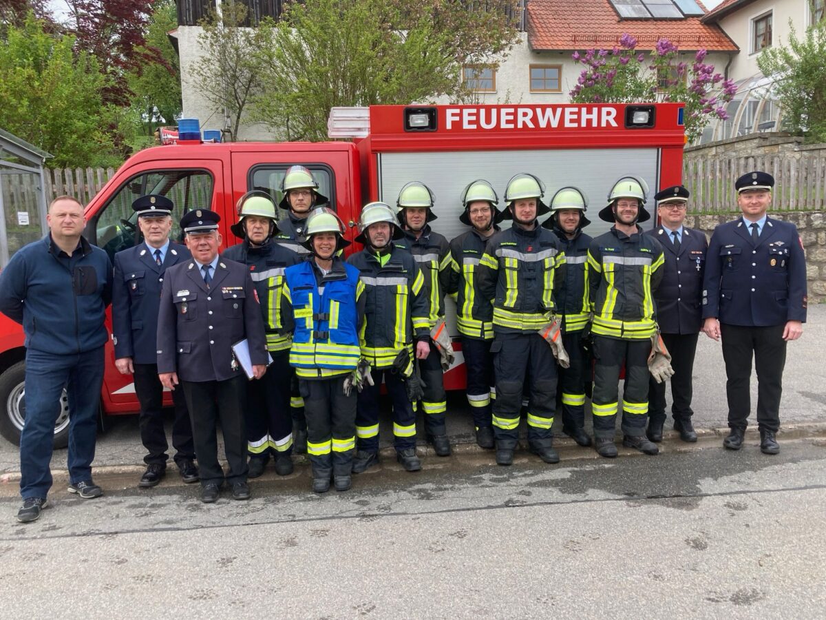 Reife Leistung der Feuerwehr Döllnitz