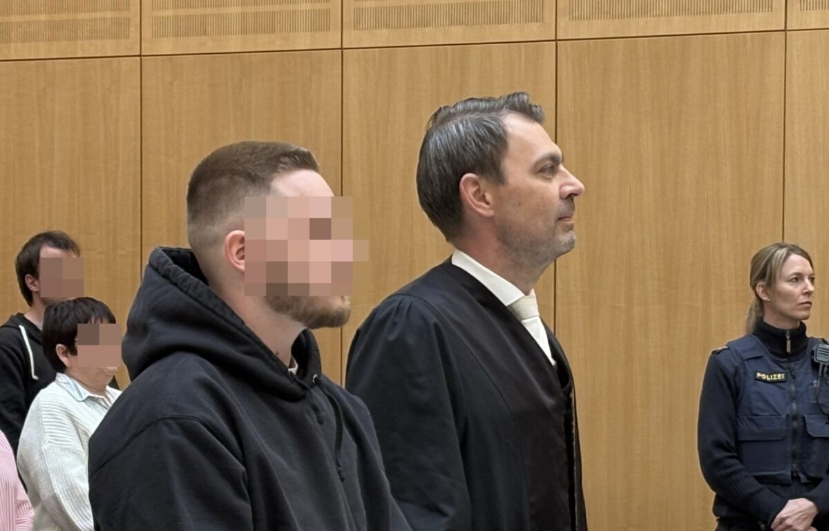 Zehn Jahre Haft für Messerstecher (22) – Rechtsanwalt kündigt Revision an