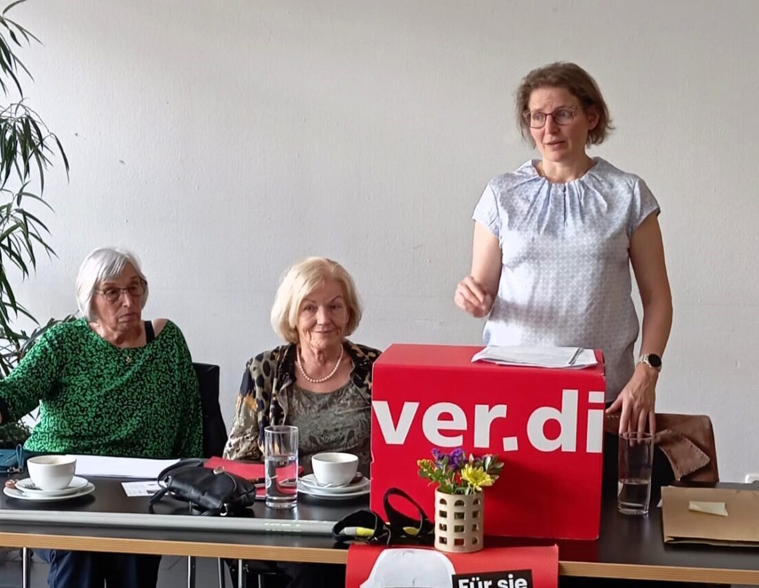 Chefärztin Kuchlbauer informiert Ver.di-Senioren in Weiden über Vorsorge