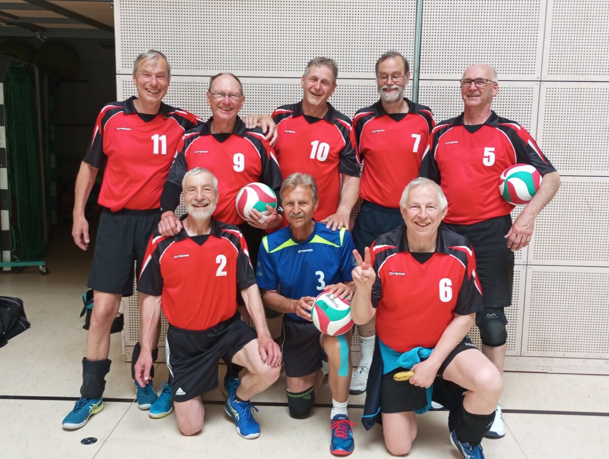 Guter achter Platz für Amberger Volleyball-Senioren in Dresden