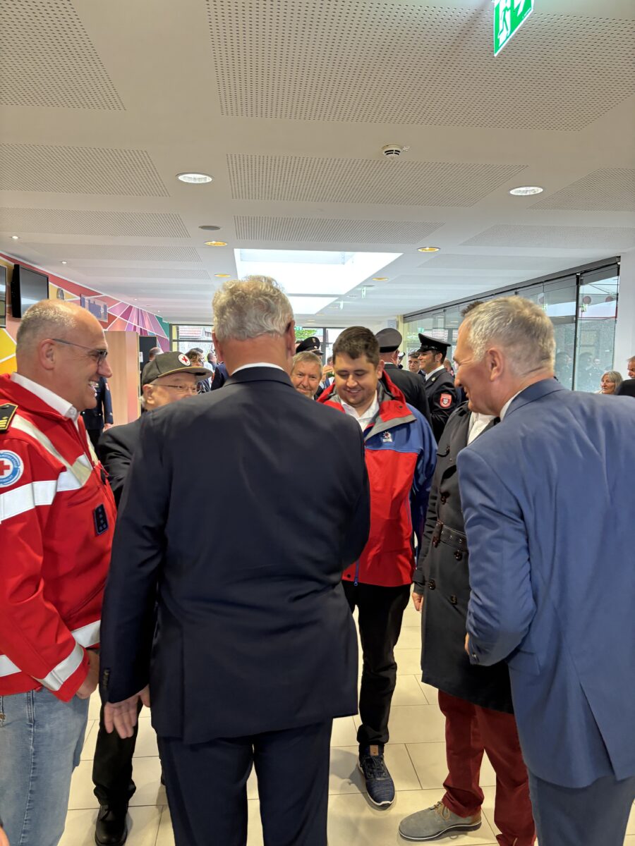 Innenminister Herrmann beim Blaulichtempfang in Ursensollen