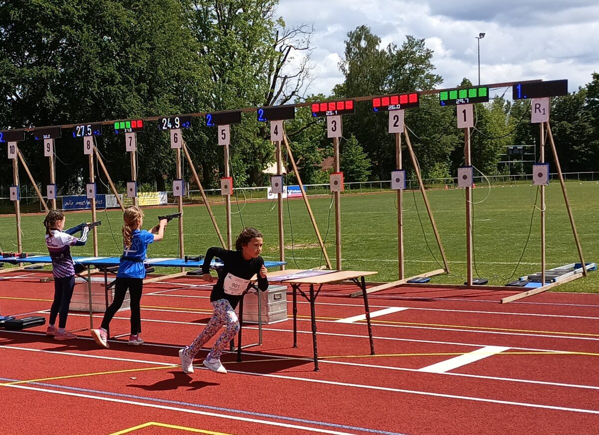 Oberpfälzer Medaillenregen bei Laser-Run in Schwabach
