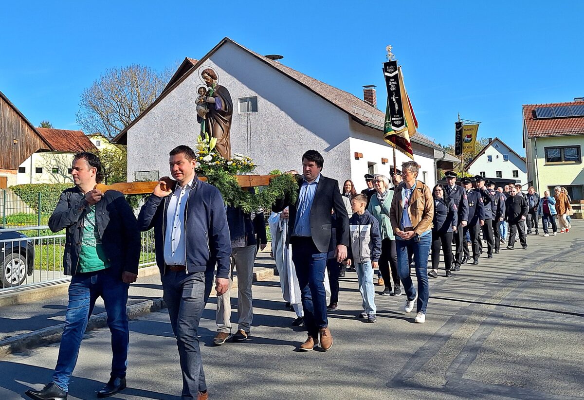 Patrozinium zu Ehren des heiligen Josef in Bechtsrieth