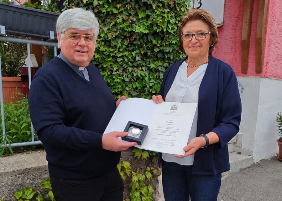 Rosi Kincl erhält Sailer-Medaille in Weiden