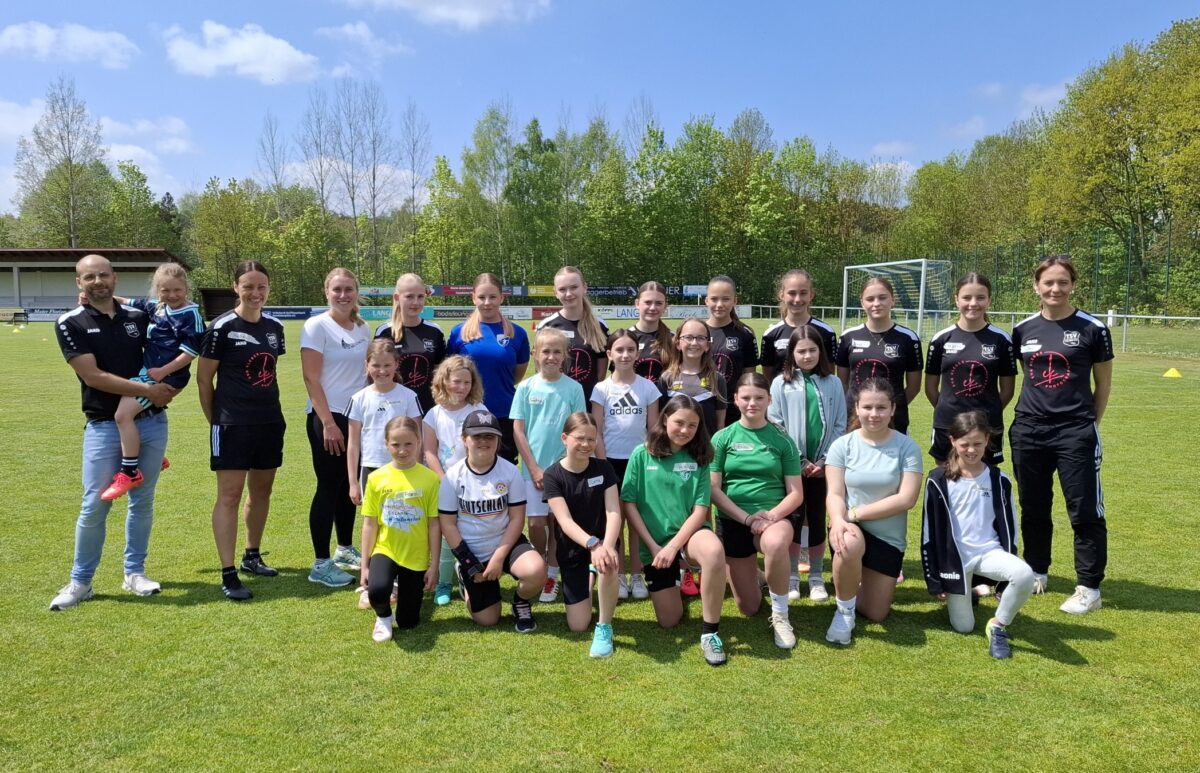  Mädchenfußball lebt wieder auf – TSV Eslarn baut mit Nachbarvereinen den Nachwuchs aus