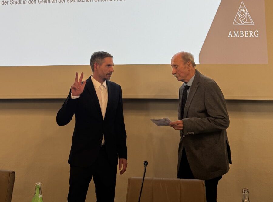 Stadtrat von Amberg vereidigt Fritz, wählt Fruth und Ayten