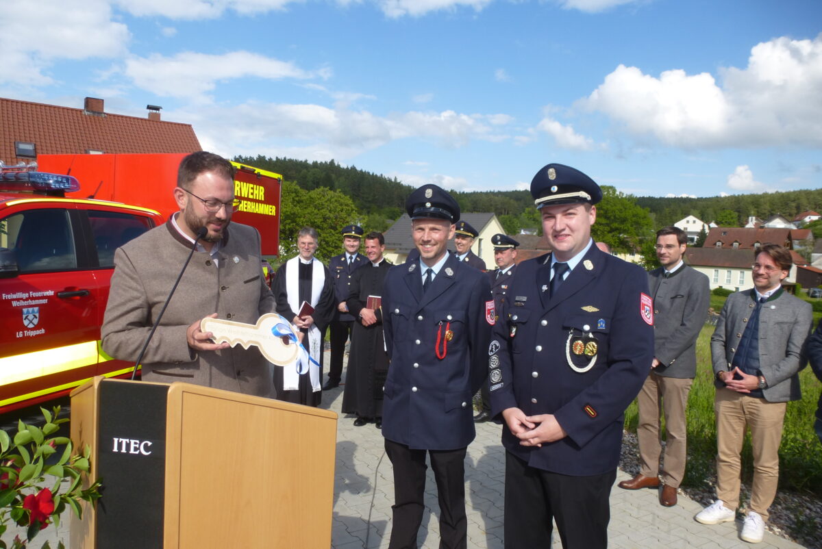 Feuerwehr in Trippach erhält nach 132 Jahren eigenes Fahrzeug