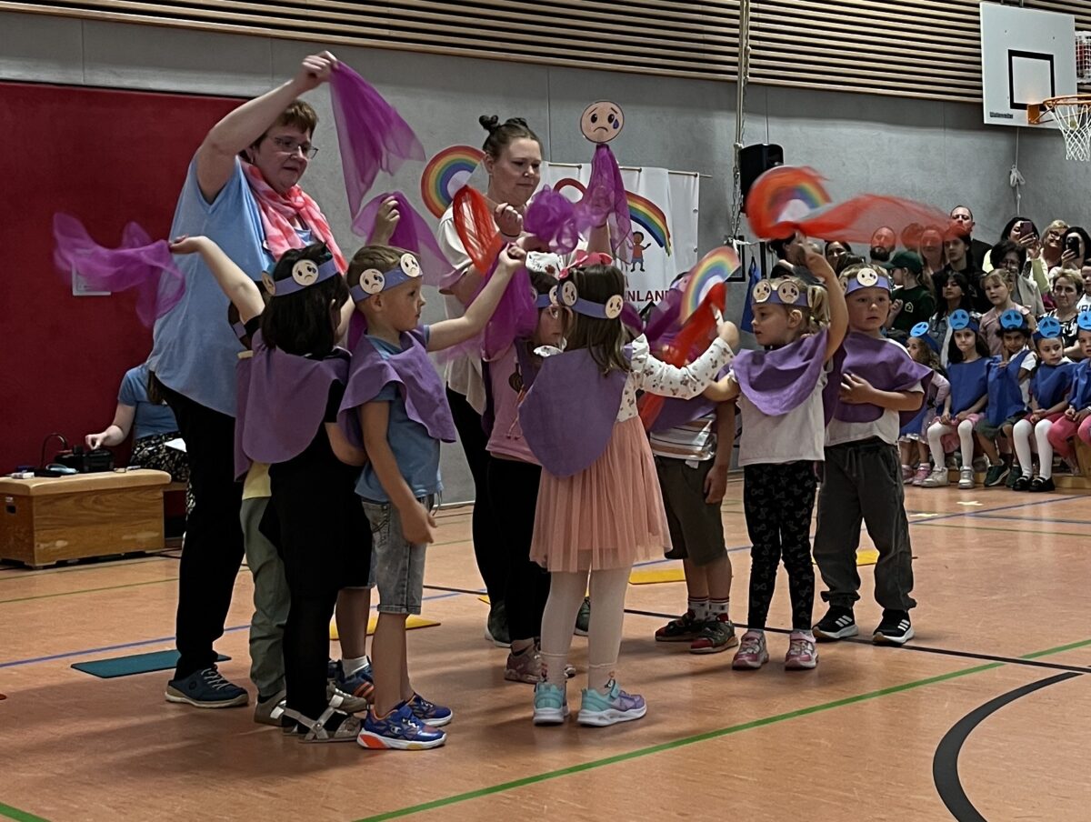Kinder lüften Geheimnis der verlorenen Farben
