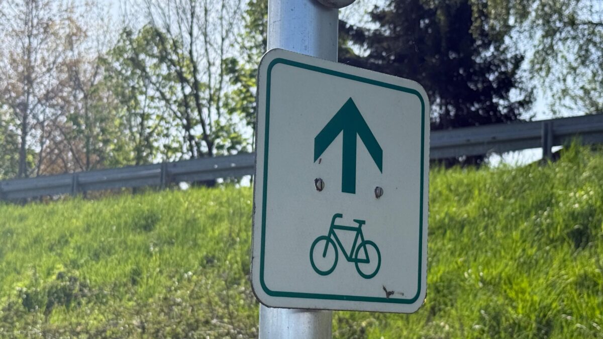 Rennradfahrer stirbt bei Sturz zwischen Ebnath und Neusorg