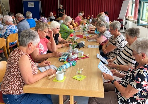 Lustige „Zockerei“: Bingo begeistert die Gäste im „Café miteinander“