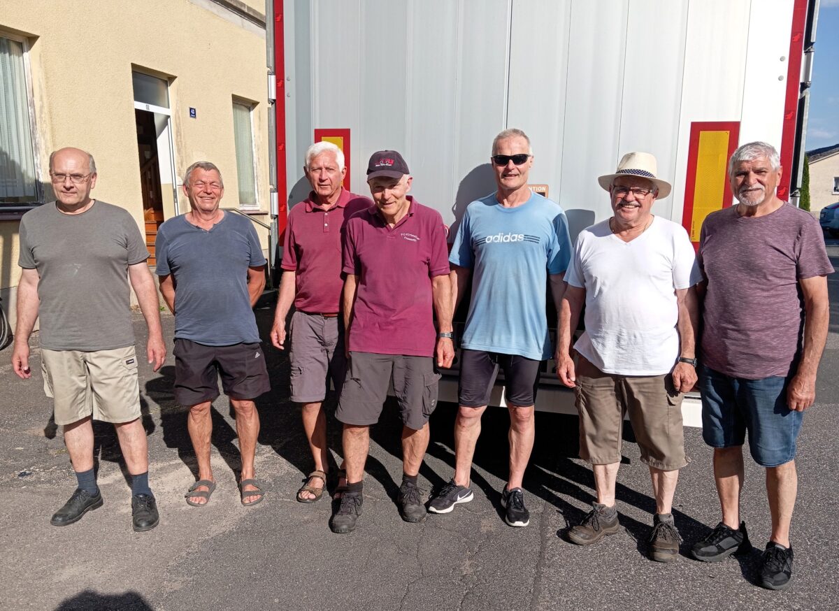 Hilfsgüter auf den Weg nach Bulgarien