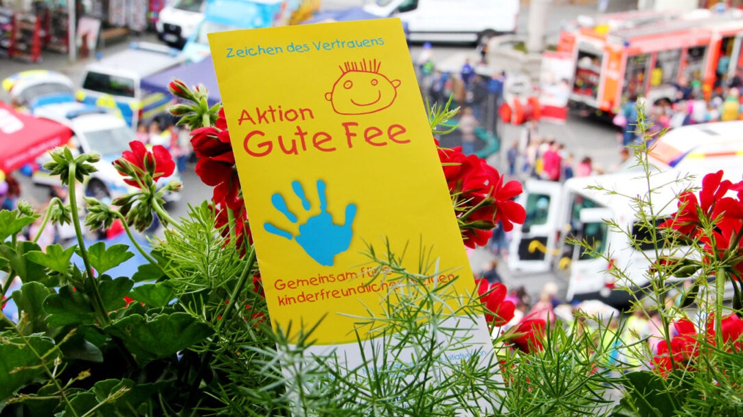 Aktionstag Gute Fee macht Weiden kinderfreundlicher