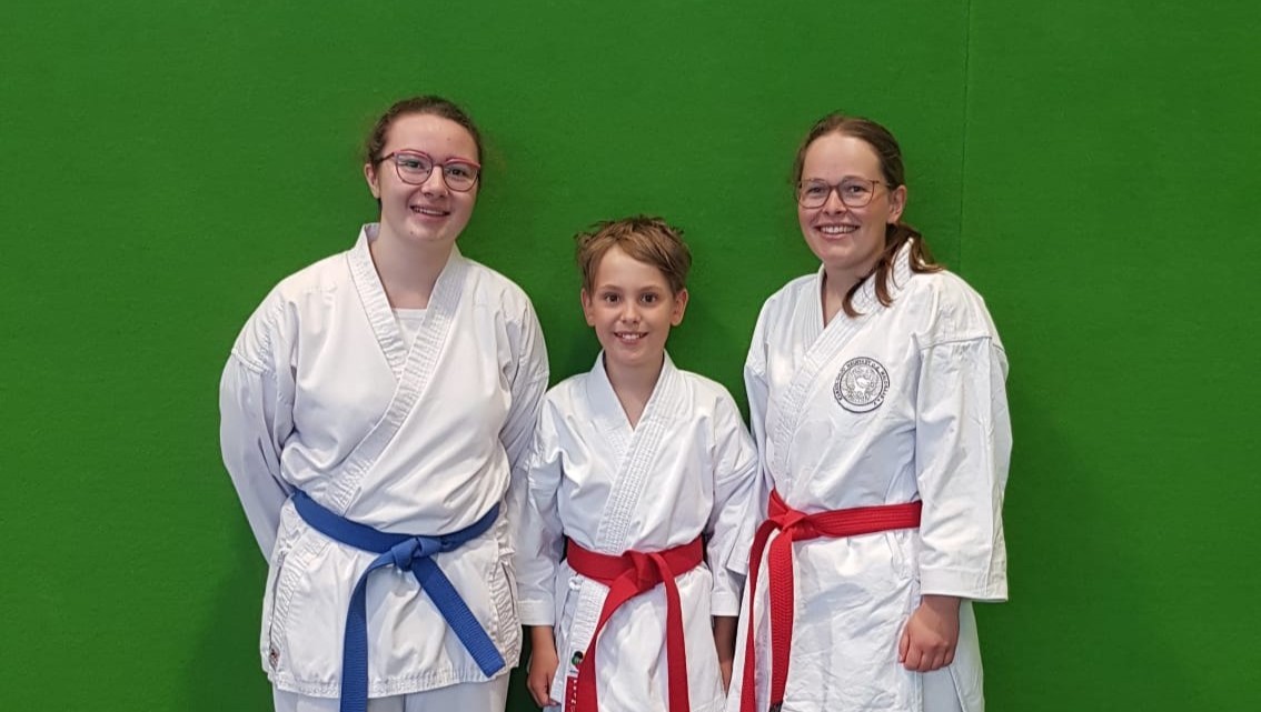 Erfolge für Neustadt bei Karate-Bezirksmeisterschaften in Mintraching