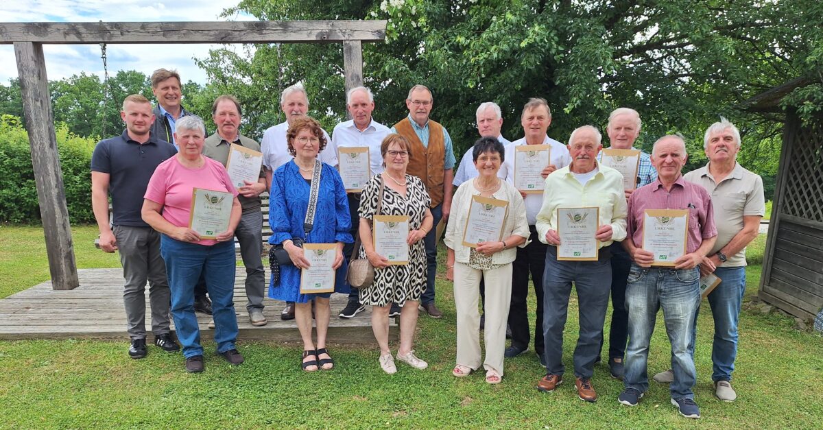 Ehrung für 50 Jahre Treue zum vlf in Weiden